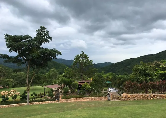 The Triple M Mountain รีสอร์ท